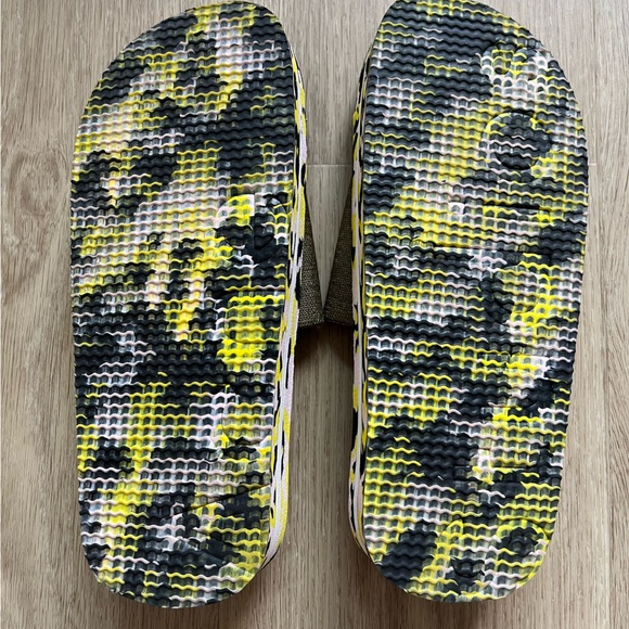 Acne Studios brand new slides - Picture 7 of 8